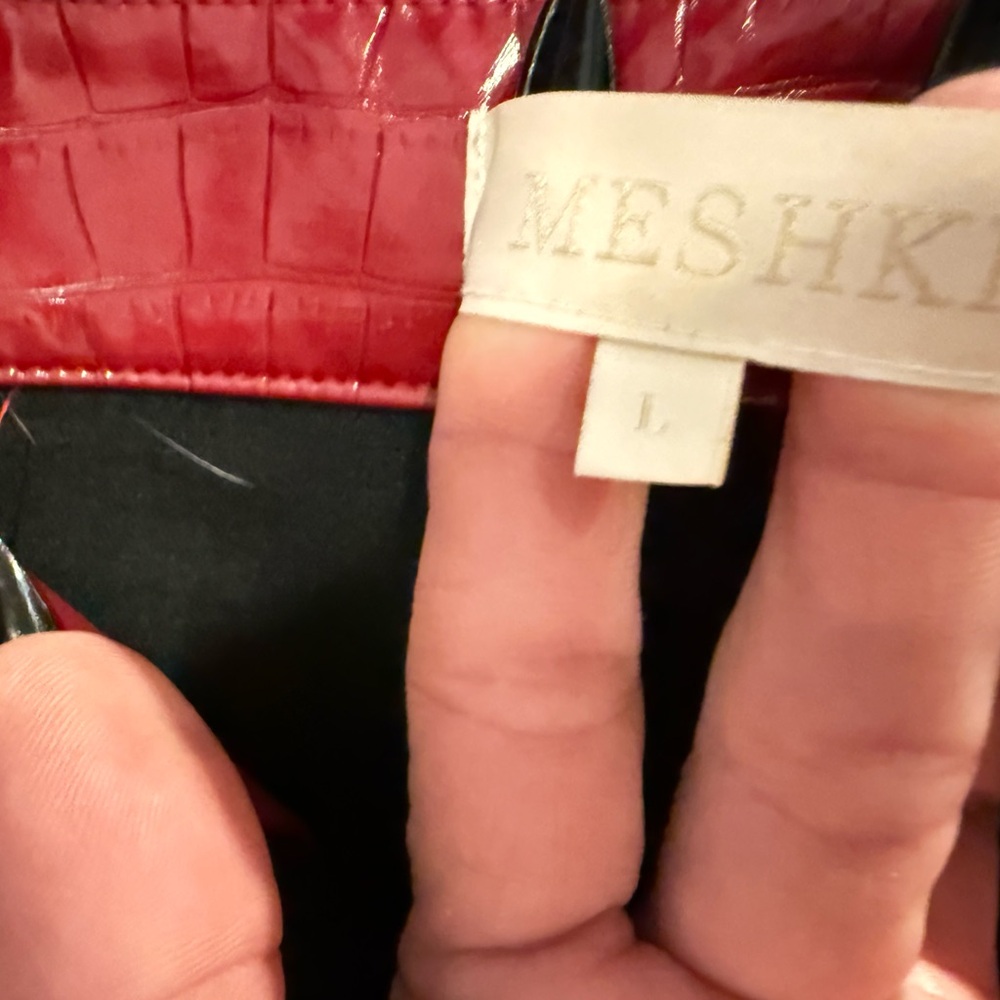 Meshki Red Croc-Effect faux leather - Picture 5 of 11